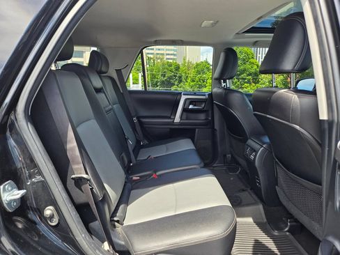 Used 2018 Toyota 4Runner SR5 Premium AWD/4WD image 13