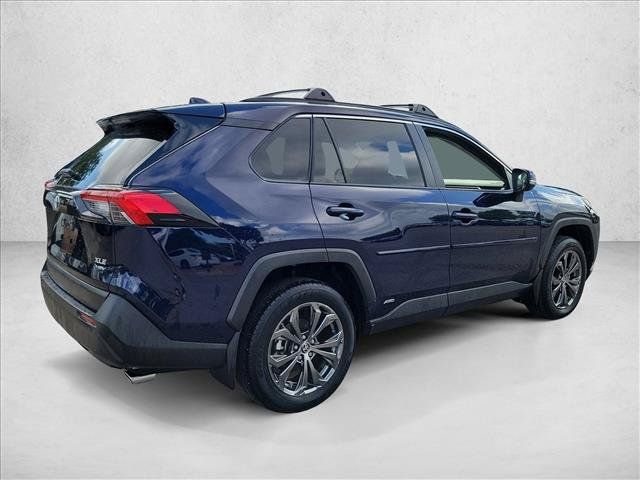 Used 2025 Toyota RAV4 XLE Premium AWD/4WD image 5