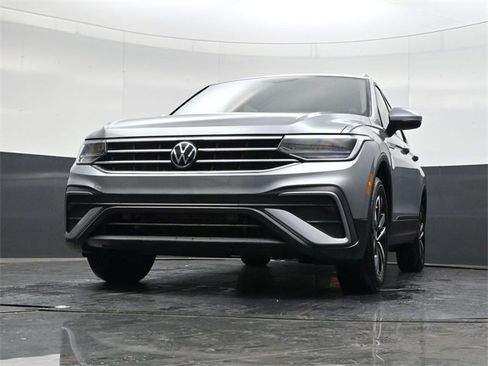 Used 2023 Volkswagen Tiguan S image 36