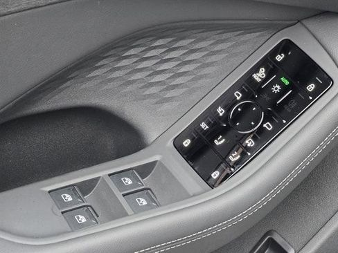 New 2025 Audi A5 2.0T Prestige image 23