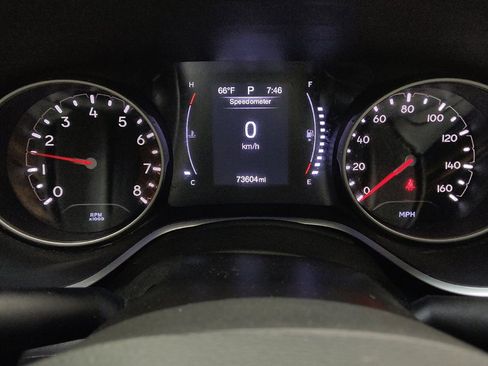 Used 2018 Jeep Compass Latitude image 23