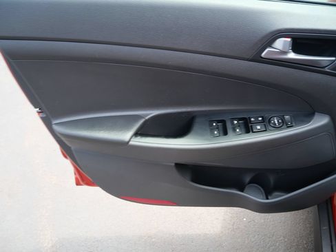 Used 2016 Hyundai Tucson SE w/ Option Group 02 AWD/4WD image 15