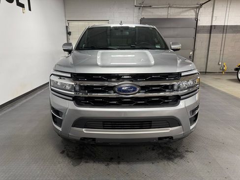 Used 2023 Ford Expedition Max Limited AWD/4WD image 3