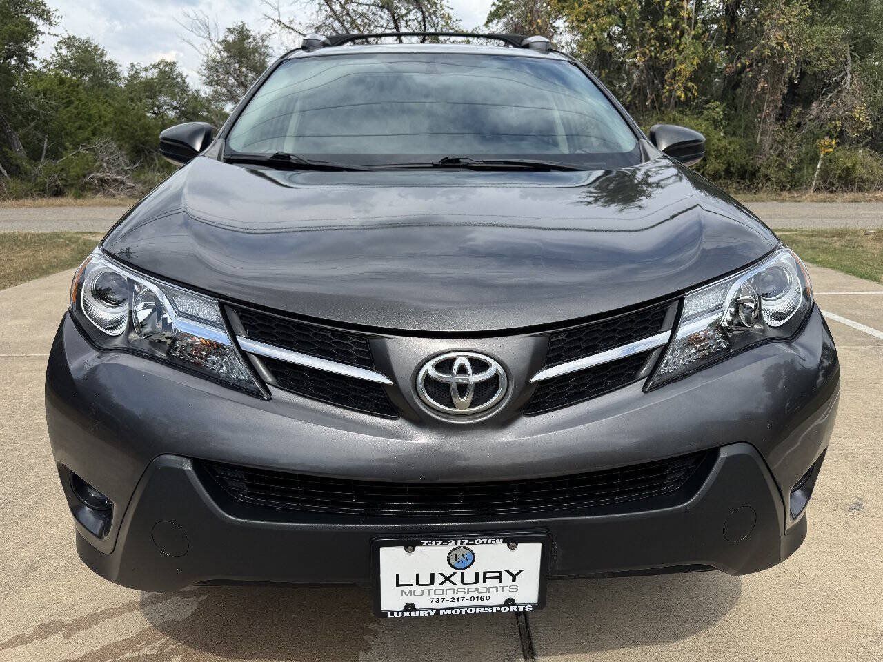 Used 2013 Toyota RAV4 LE FWD image 5