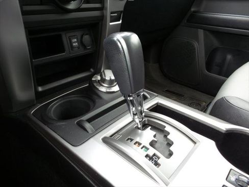 Certified 2016 Toyota 4Runner SR5 Premium image 24