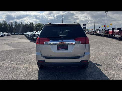 Used 2011 GMC Terrain SLE w/ Convenience Package AWD/4WD image 6
