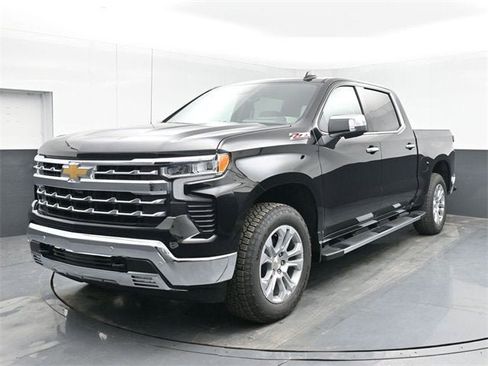 New 2026 Chevrolet Silverado 1500 LTZ w/ LTZ Premium Package image 10
