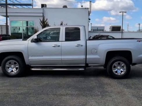Used 2018 Chevrolet Silverado 1500 LT w/ All Star Edition AWD/4WD image 5