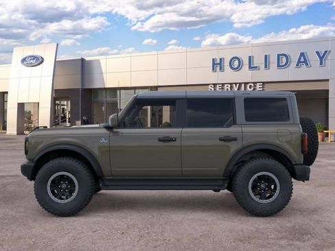New 2026 Ford Bronco Outer Banks w/ Sasquatch Package AWD/4WD image 3