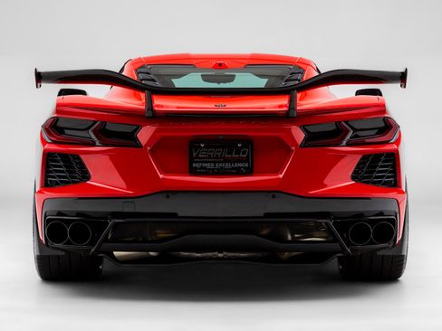 Used 2023 Chevrolet Corvette Stingray Preferred Cpe w/ Z51 Performance Package RWD image 7