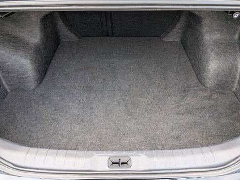 Used 2025 Nissan Altima 2.5 SV FWD image 7