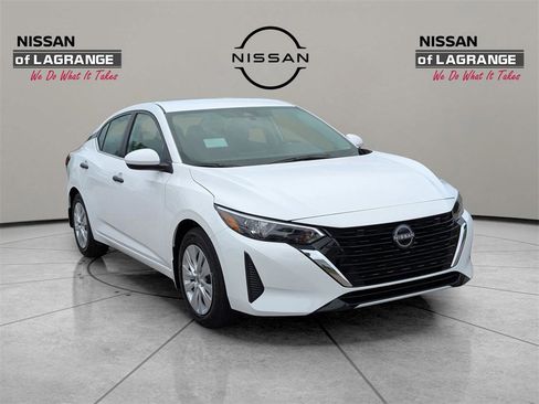 New 2025 Nissan Sentra S image 3
