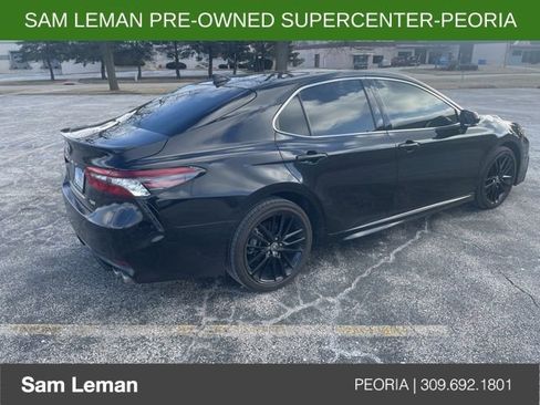 Used 2024 Toyota Camry XSE image 3