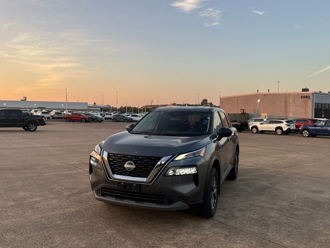 Certified 2023 Nissan Rogue S AWD/4WD image 8
