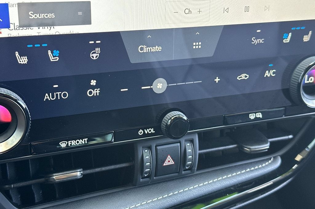 Used 2025 Lexus NX 350h AWD w/ Accessory Package (2T) image 24