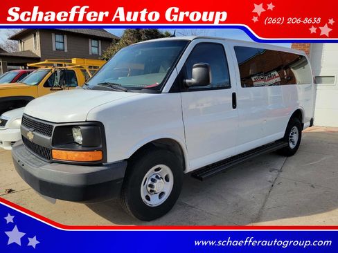 Used 2015 Chevrolet Express 2500 LS RWD image 1