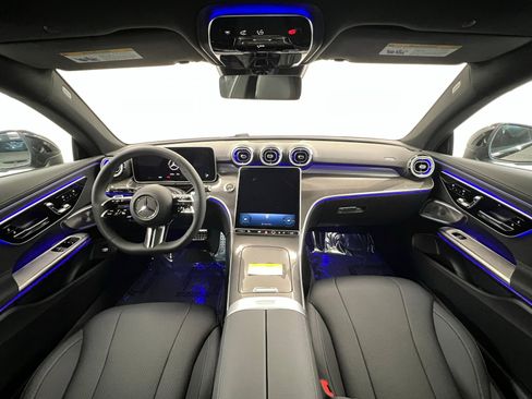 New 2026 Mercedes-Benz CLE 450 4MATIC Coupe image 9