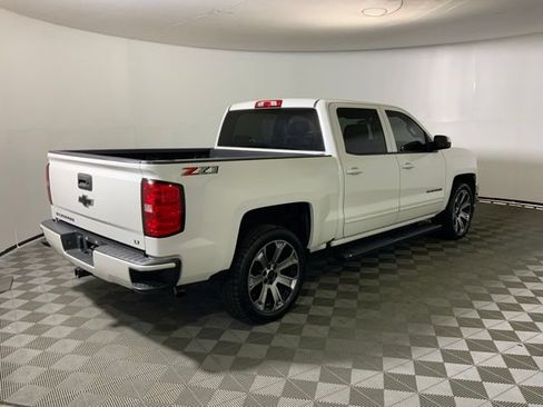 Used 2018 Chevrolet Silverado 1500 LT w/ All Star Edition AWD/4WD image 12