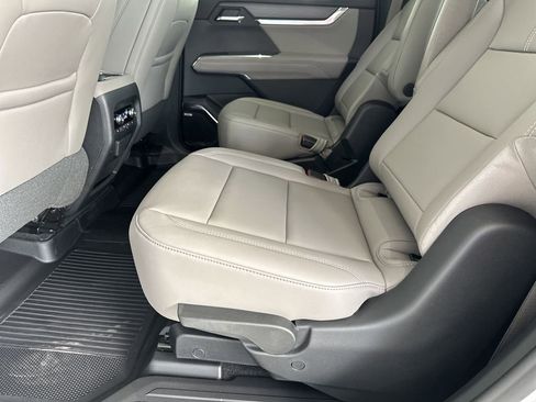 New 2026 GMC Acadia Elevation w/ Black Edition image 32