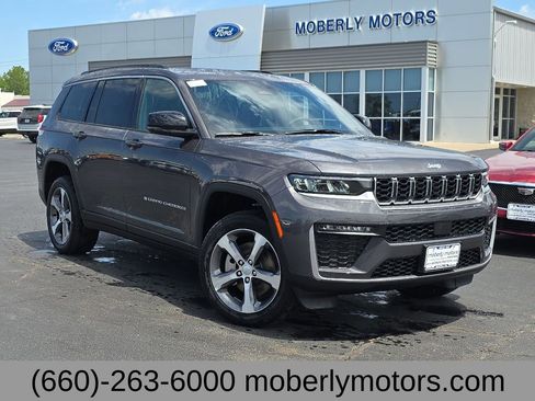 New 2026 Jeep Grand Cherokee L Limited AWD/4WD image 1