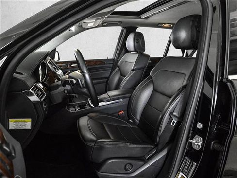 Used 2014 Mercedes-Benz ML 550 4MATIC image 18