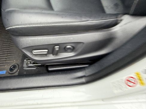 Certified 2021 Toyota Prius Prime Limited image 18