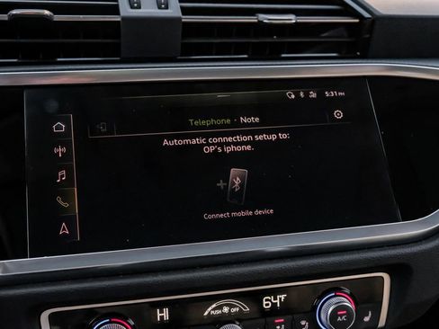 Used 2020 Audi Q3 2.0T Prestige w/ Prestige Package image 33