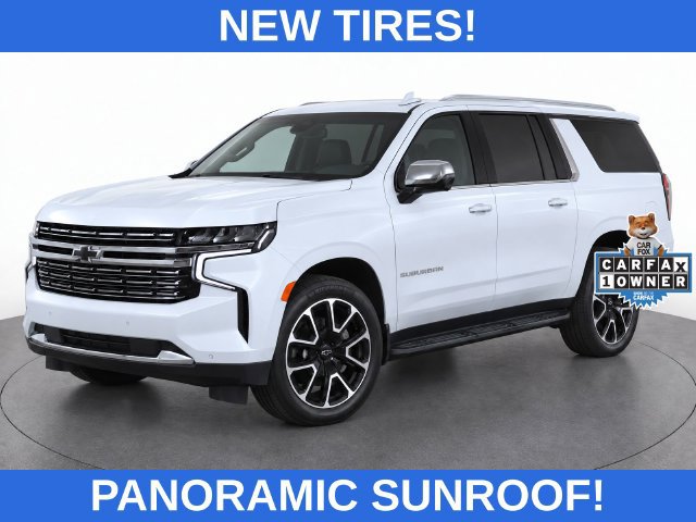 Used 2023 Chevrolet Suburban Premier AWD/4WD image 1