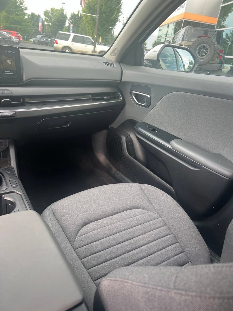 Used 2025 Kia K4 EX FWD image 17