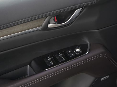 Used 2025 MAZDA CX-5 Signature image 21