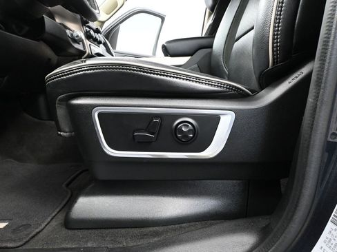 Used 2020 RAM 1500 Laramie image 21