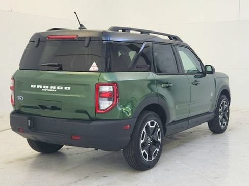 Used 2024 Ford Bronco Sport Outer Banks AWD/4WD image 7