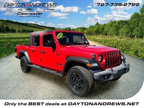Used 2022 Jeep Gladiator Sport AWD/4WD image 1