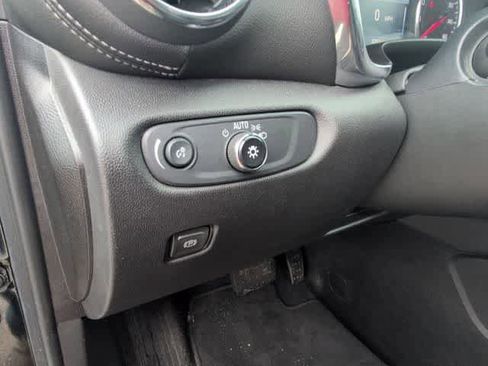 Certified 2023 Chevrolet Blazer LT image 34