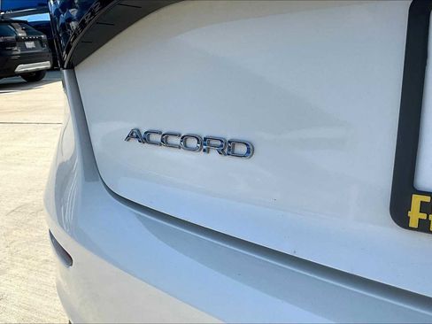 Used 2024 Honda Accord EX image 10