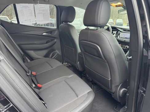 Used 2022 Buick Encore GX Preferred w/ Cold Weather Comfort Package image 13