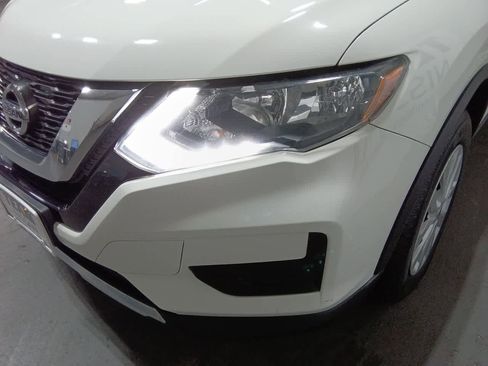 Used 2017 Nissan Rogue S image 30