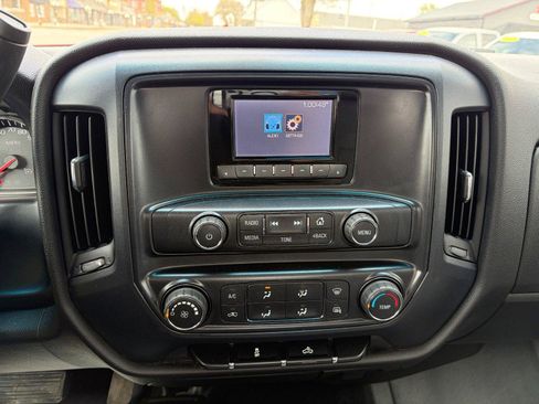 Used 2015 Chevrolet Silverado 3500 W/T w/ WT Convenience Package AWD/4WD image 12