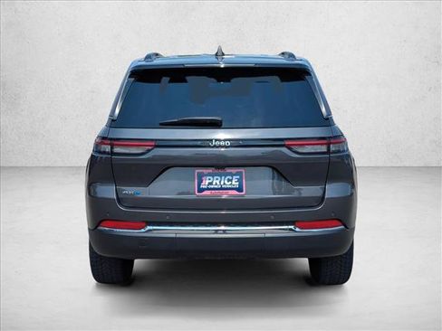 Used 2023 Jeep Grand Cherokee 4WD 4xe image 7