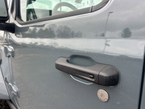 New 2026 Jeep Gladiator Willys image 10