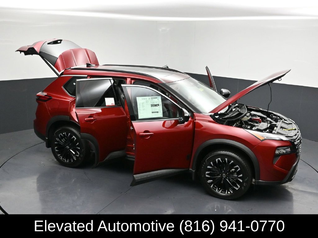 Used 2026 Nissan Rogue Dark Armor AWD/4WD image 30
