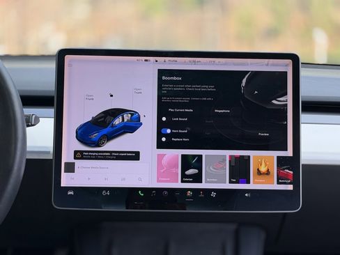 Used 2021 Tesla Model 3 Standard Range Plus image 46