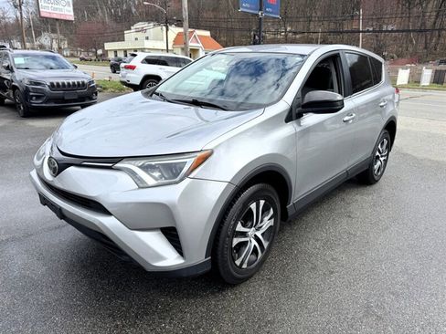 Used 2018 Toyota RAV4 LE w/ All Weather Liner Package image 9