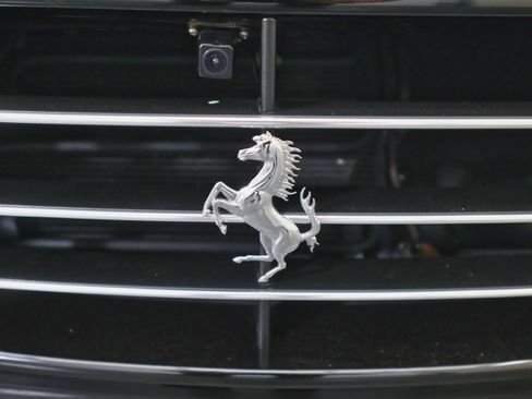 Used 2017 Ferrari California T image 47