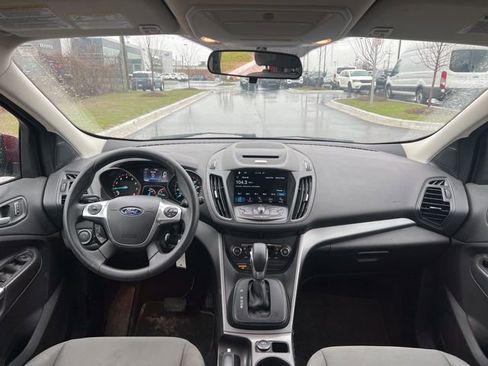 Used 2016 Ford Escape SE w/ Equipment Group 201A image 17