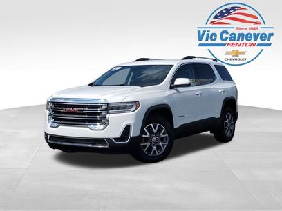 Certified 2023 GMC Acadia SLT w/ Preferred Package