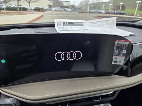 New 2025 Audi Q5 Premium image 21