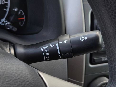 Used 2012 Toyota Corolla LE FWD image 18