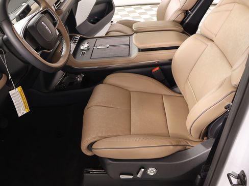New 2026 Lincoln Navigator Black Label AWD/4WD image 11