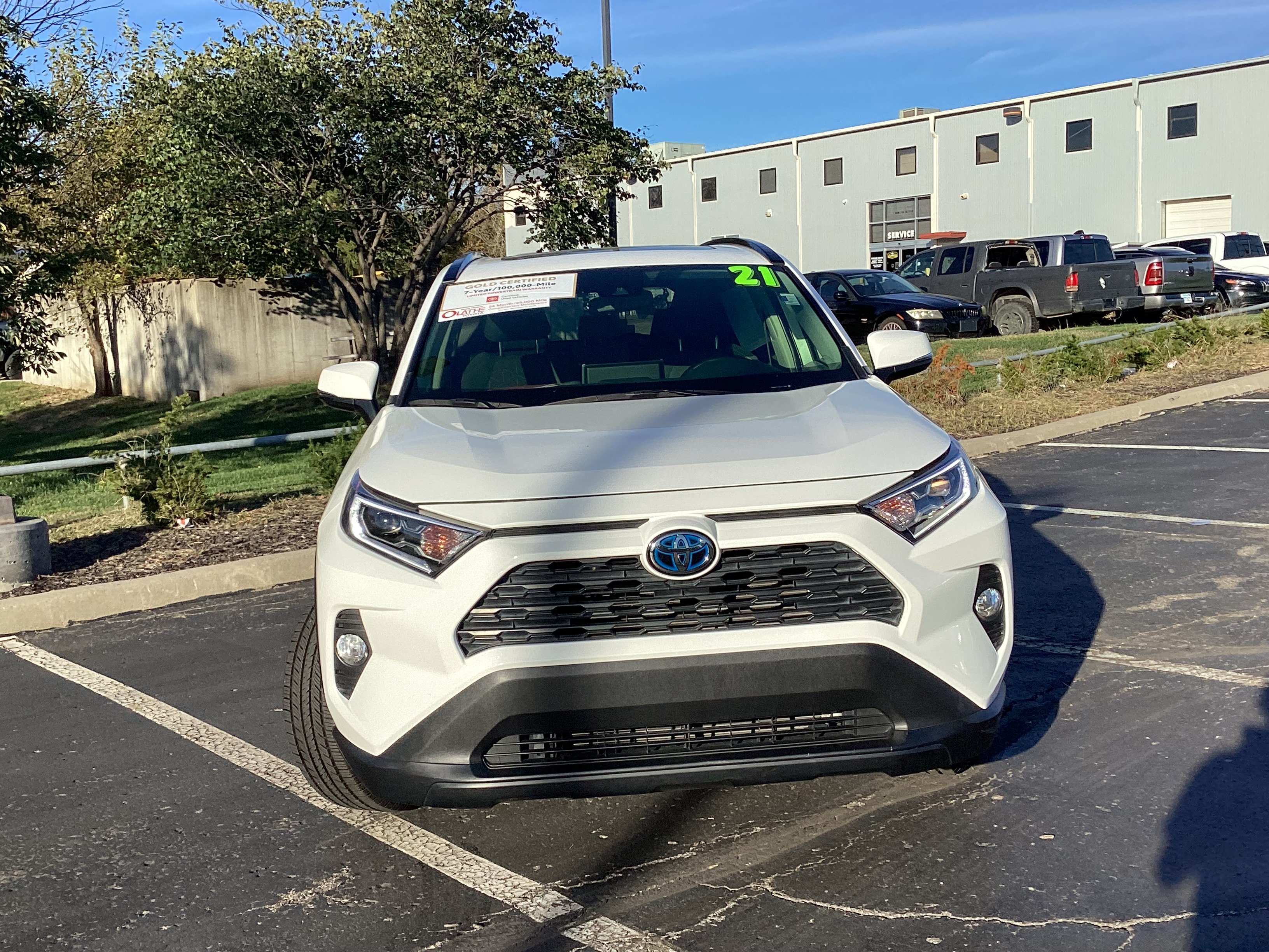 Certified 2021 Toyota RAV4 XLE w/ Convenience Package AWD/4WD image 14